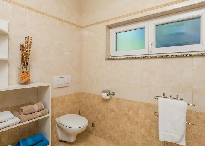 Apartment Beautiful In With Wifi Rijeka