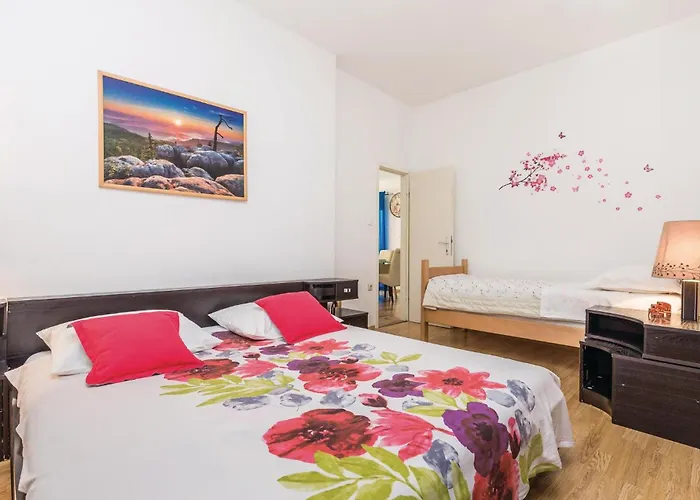 Apartment Beautiful In With Wifi