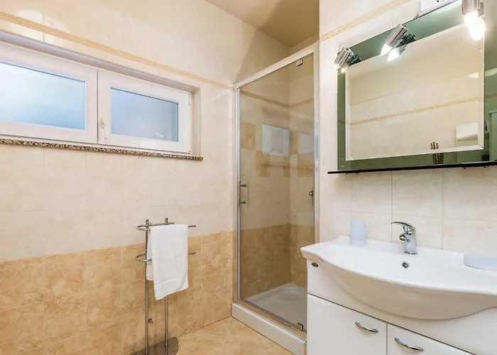 Beautiful In With Wifi Apartment *