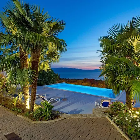 2 Bedroom Beautiful In Apartman